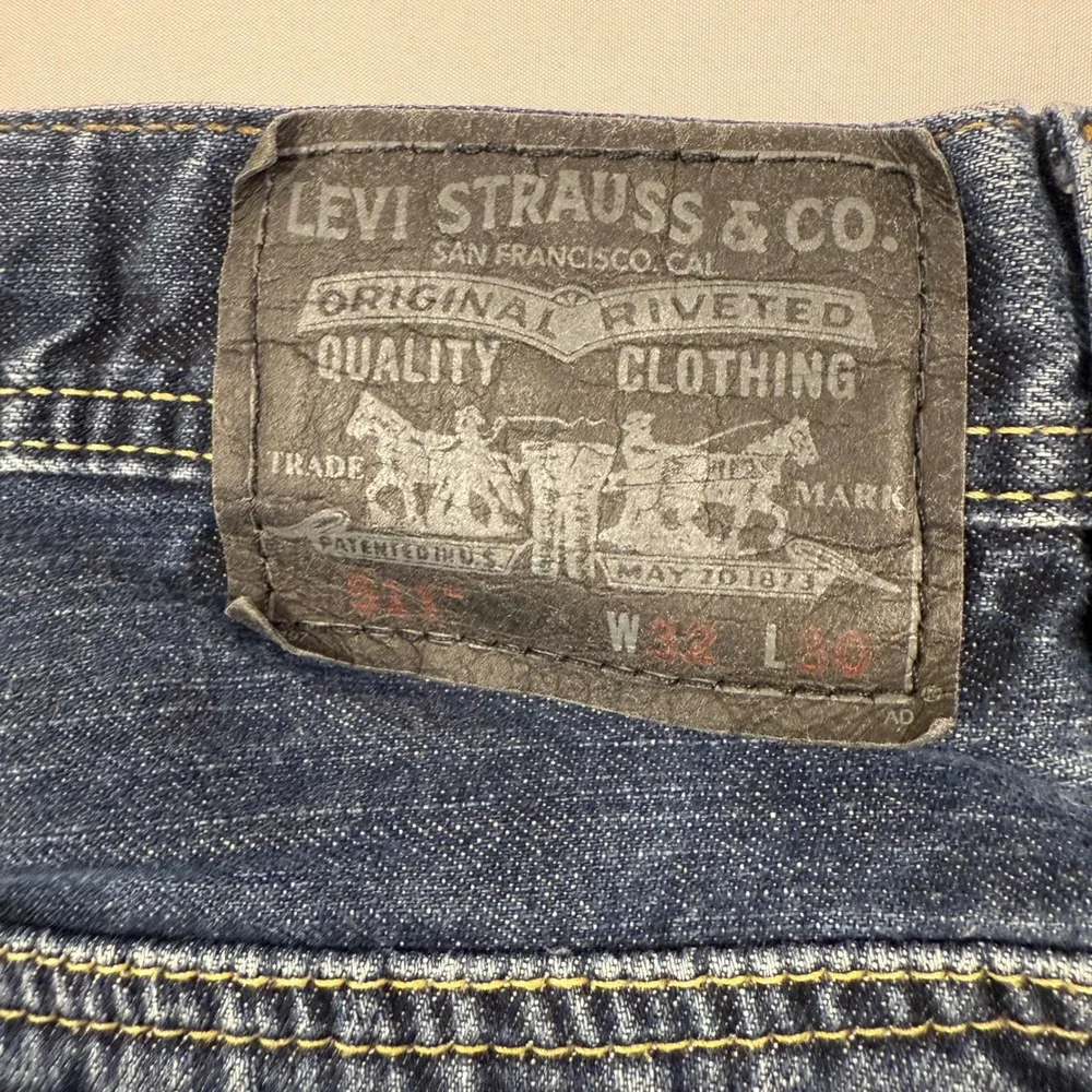 Levi's 511 Mens Skinny Fit Dark Wash Denim Jeans 32x30 Zipper‎ Rear Pockets